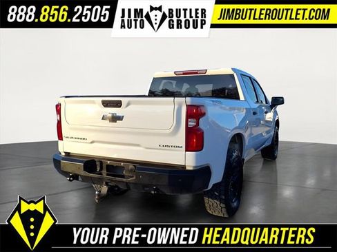 Used 2021 Chevrolet Silverado 1500 Custom Trail Boss w/ Safety Confidence Package image 2