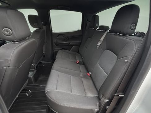 Used 2023 Chevrolet Colorado W/T RWD image 19