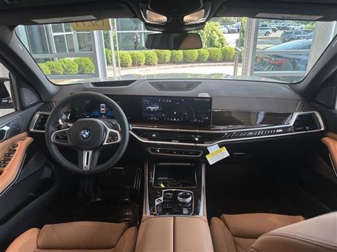 New 2026 BMW X5 M60i image 15