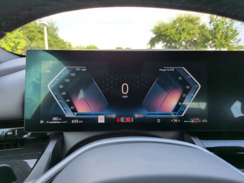 Certified 2026 BMW 530i RWD image 14