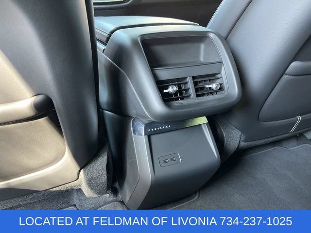 Certified 2024 Cadillac Lyriq Sport w/ LPO, Floor Liner Package AWD/4WD image 21