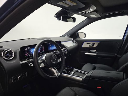 Certified 2025 Mercedes-Benz GLA 250 4MATIC image 7