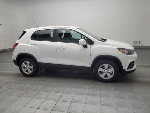 Used 2019 Chevrolet Trax LS AWD/4WD image 11