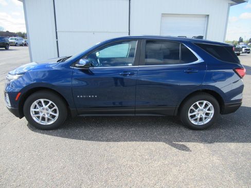 Certified 2022 Chevrolet Equinox LT AWD/4WD image 8