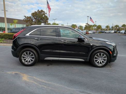Used 2019 Cadillac XT4 Premium Luxury image 4