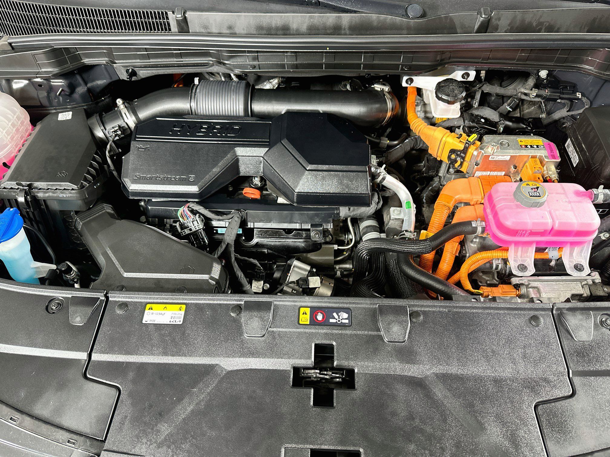 Certified 2026 Kia Carnival SX FWD image 32
