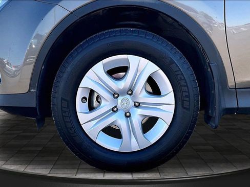 Used 2013 Toyota RAV4 Limited AWD/4WD image 9