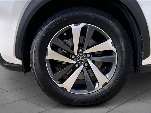 Used 2019 Lexus NX 300 FWD w/ Premium Package image 9