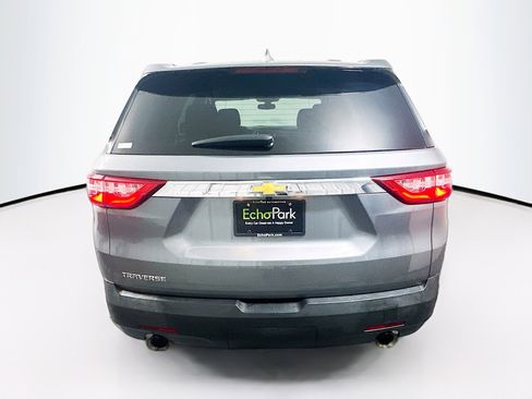 Used 2019 Chevrolet Traverse LS image 7
