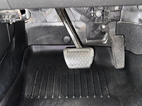 Used 2018 Jeep Wrangler Unlimited Sport AWD/4WD image 27