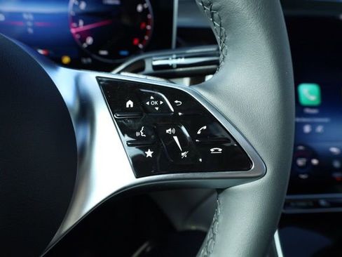 New 2026 Mercedes-Benz GLC 300 GLC 300 image 17