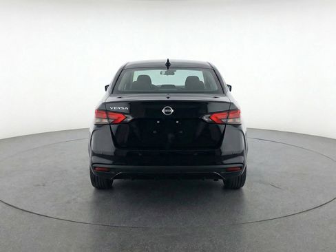 Used 2025 Nissan Versa SV image 7