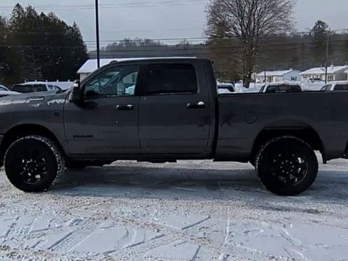 Used 2025 RAM 3500 Big Horn image 5