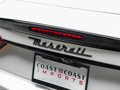 Used 2019 Maserati GranTurismo Sport RWD image 16