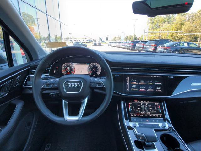Used 2023 Audi Q7 3.0T Premium Plus w/ Premium Plus Package AWD/4WD image 18