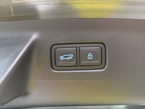 Used 2024 Hyundai Santa Fe Limited AWD/4WD image 35