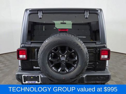 Used 2021 Jeep Wrangler Unlimited Sport AWD/4WD image 8