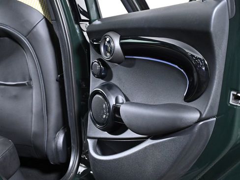 Certified 2023 MINI Cooper S w/ MINI Resolute Edition image 32