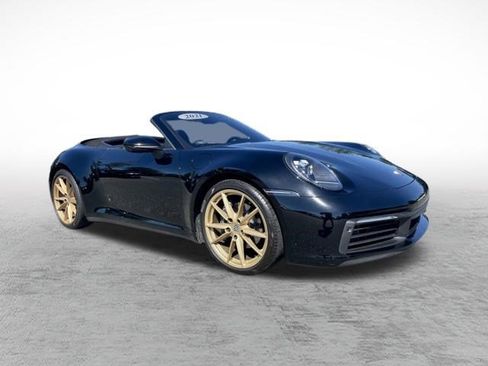 Used 2021 Porsche 911 Carrera RWD image 3