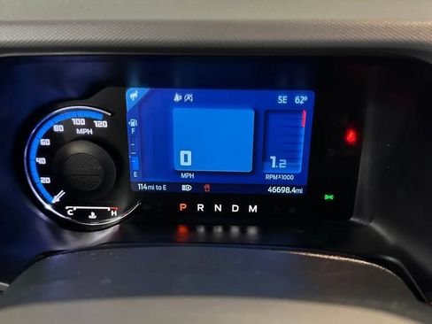 Used 2023 Ford Bronco Big Bend w/ Sasquatch Package AWD/4WD image 19