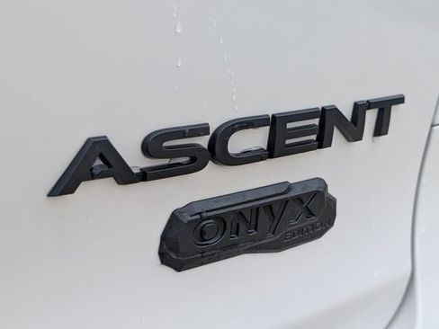 Used 2025 Subaru Ascent Bronze Edition w/ Onyx Package AWD/4WD image 14