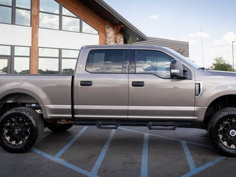 Used 2018 Ford F250 XLT image 23