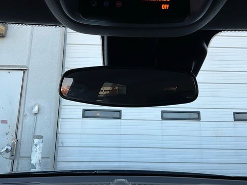 Used 2025 Chevrolet TrailBlazer LT image 15