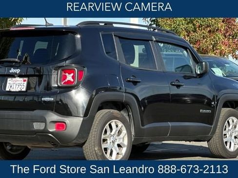 Used 2016 Jeep Renegade Latitude w/ Cold Weather Group image 6