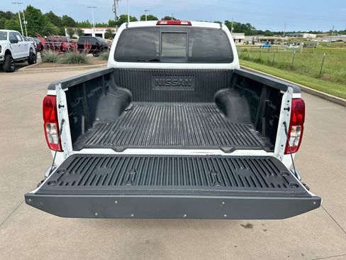 Used 2019 Nissan Frontier SV RWD image 23