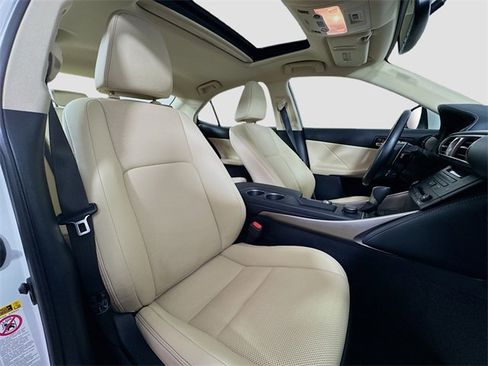 Used 2016 Lexus IS 300 300 image 30
