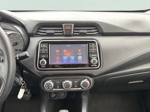 Used 2022 Nissan Versa S image 12