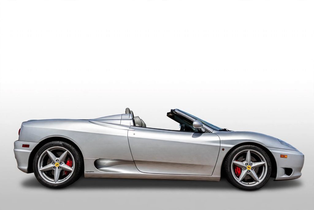 Used 2002 Ferrari 360 Spider RWD image 3