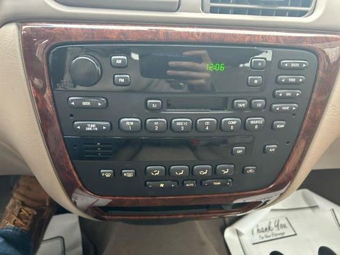 Used 2005 Mercury Sable LS image 21