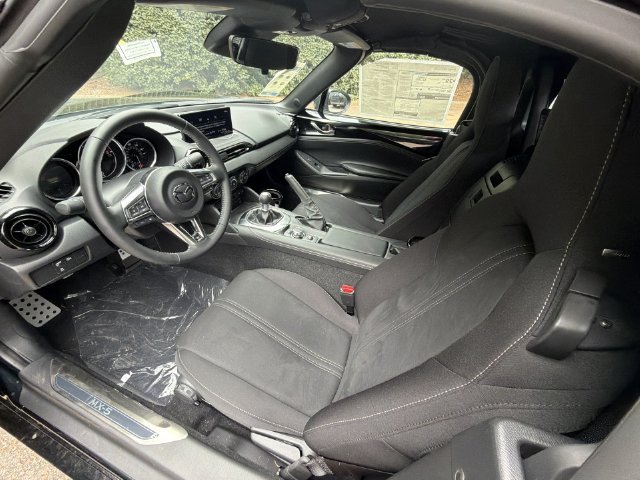 New 2026 MAZDA MX-5 Miata Club w/ Interior Package RWD image 23