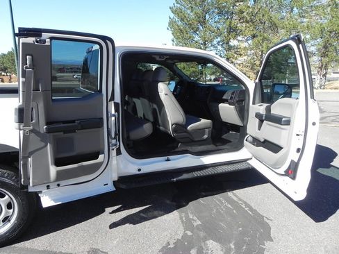 Used 2018 Ford F150 XL w/ XL Power Equipment Group image 18