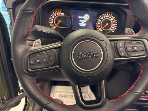 Used 2024 Jeep Wrangler Unlimited Rubicon 392 image 21