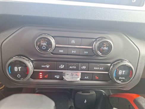 New 2026 Ford Bronco Heritage Edition image 18