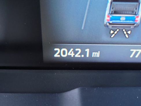 Used 2025 Ford Maverick Lobo AWD/4WD image 11