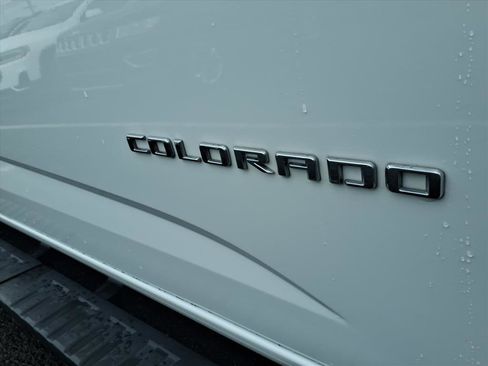 Certified 2022 Chevrolet Colorado LT image 11