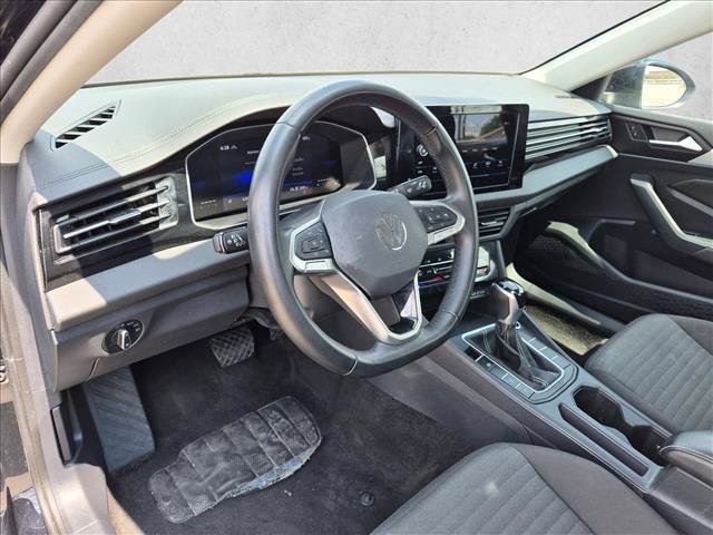 Used 2025 Volkswagen Jetta S FWD image 10