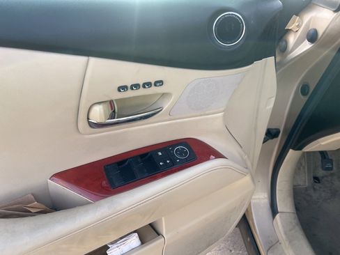 Used 2010 Lexus RX 350 2WD image 15