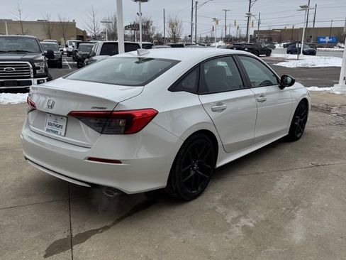 Certified 2023 Honda Civic Sport image 5