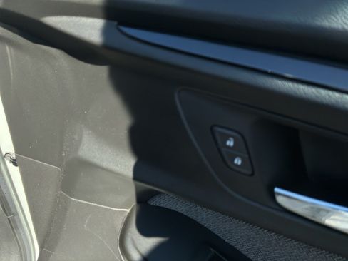 Used 2023 Chevrolet TrailBlazer LT FWD image 51