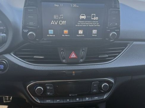 Used 2019 Hyundai Elantra GT N Line image 18