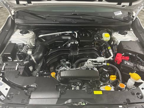 Certified 2025 Subaru Crosstrek 2.5i Limited w/ Crosstrek Mirror Package image 7