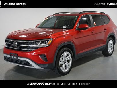 Used 2021 Volkswagen Atlas SE w/ Panoramic Sunroof Package