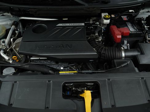 Used 2022 Nissan Rogue SV image 30