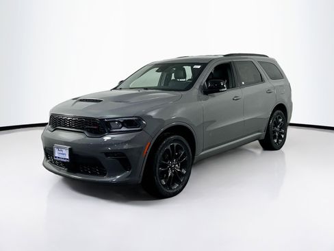 Used 2022 Dodge Durango GT image 1