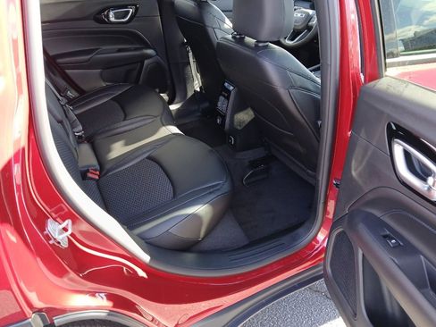 New 2026 Jeep Compass Latitude image 30