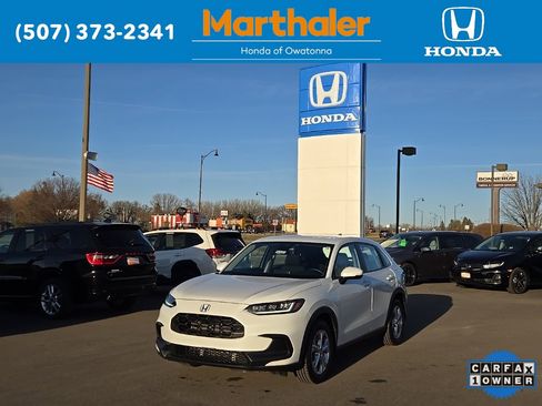 Used 2024 Honda HR-V LX image 1